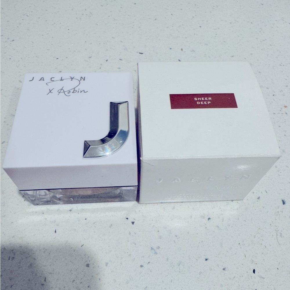 JACLIN X ROBIN SETTING POWDER